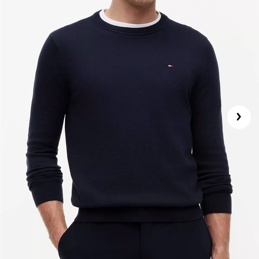Tommy Hilfiger Men’s Essentially V-Neck Sweater